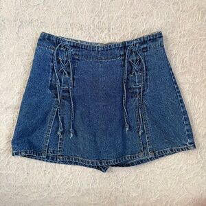 Y2K Zana Di Lace-Up Denim Mini Skirt – size 5